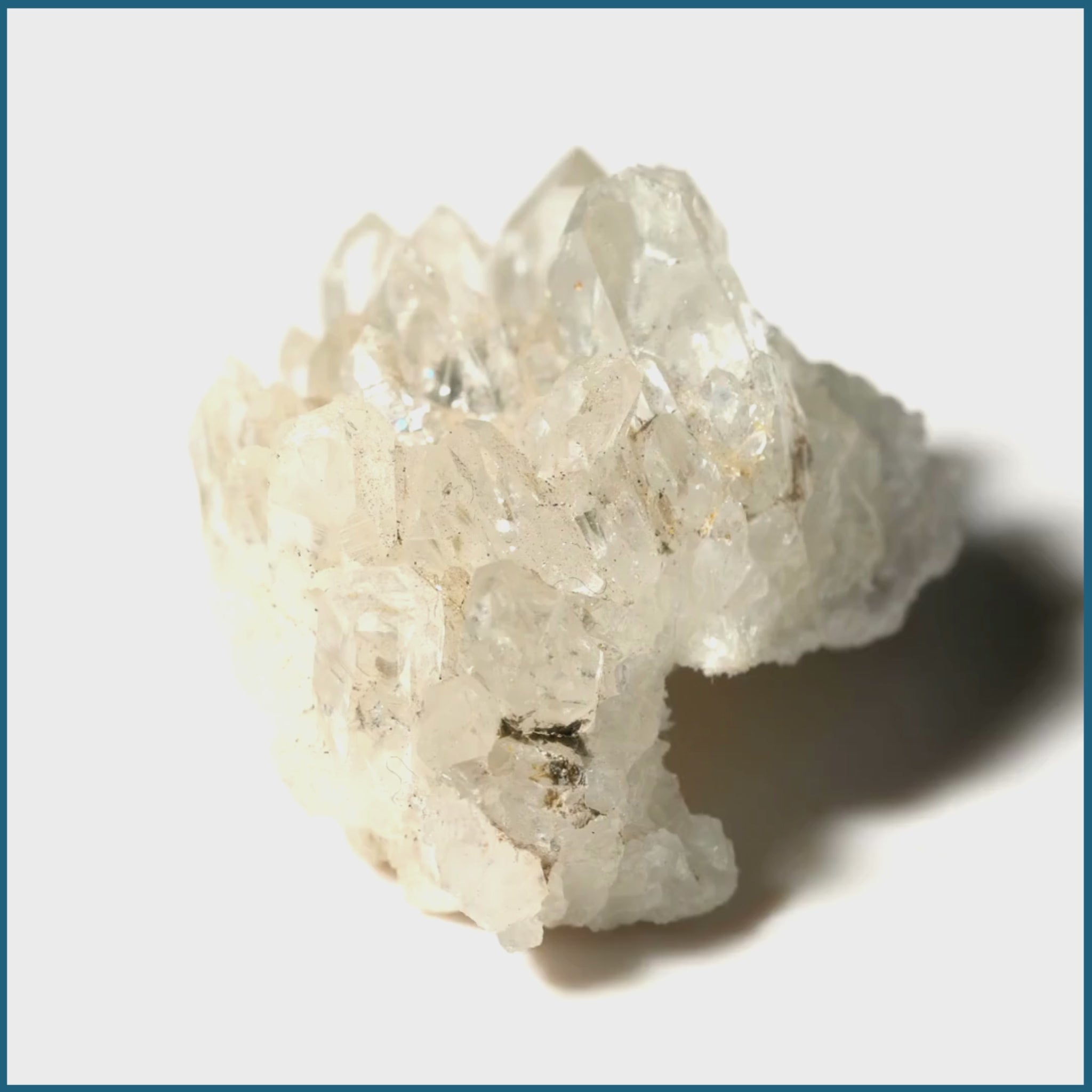 Quartz Clusters: Natural Energy Amplifiers for Spiritual Growth and Healing-2