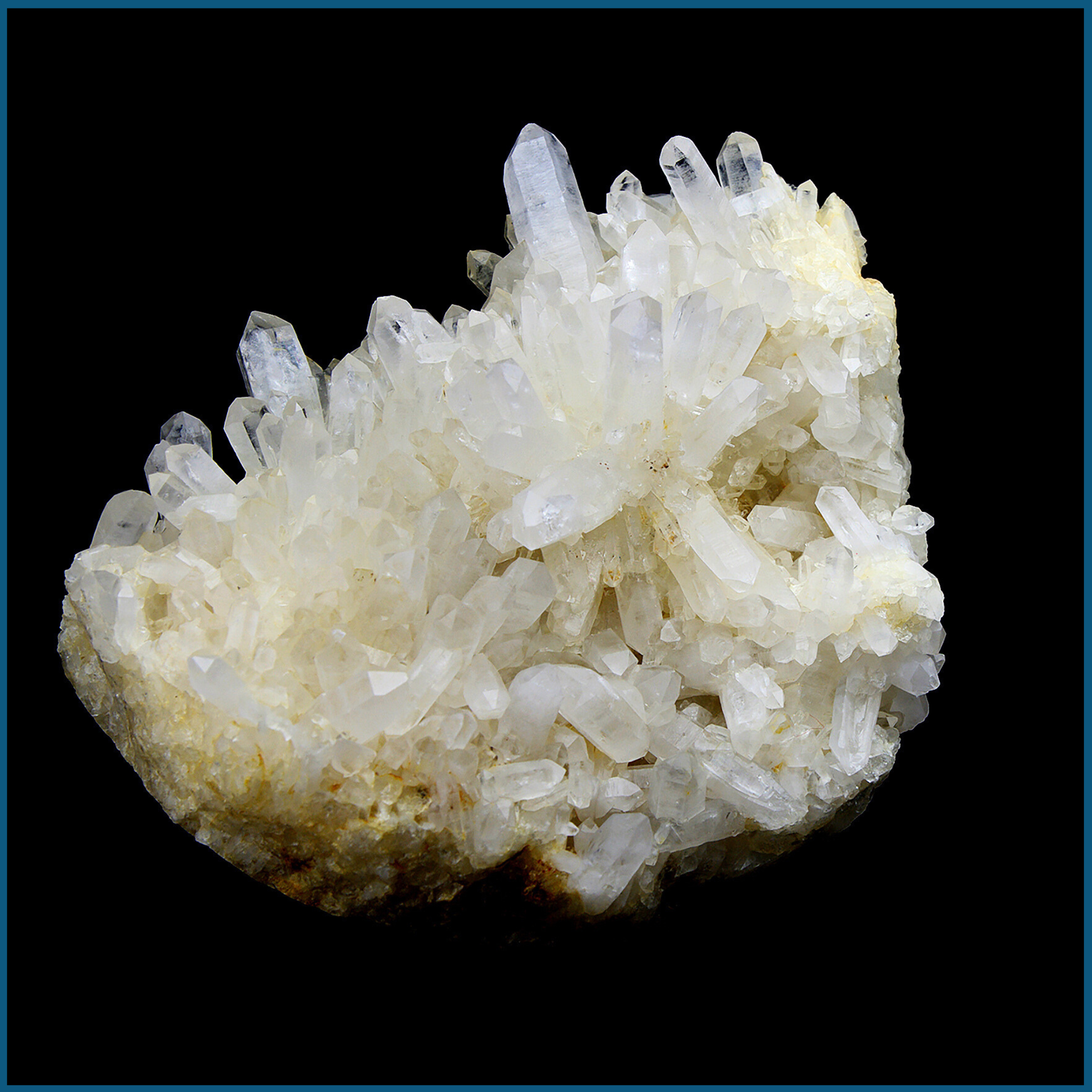 Quartz Clusters: Natural Energy Amplifiers for Spiritual Growth and Healing