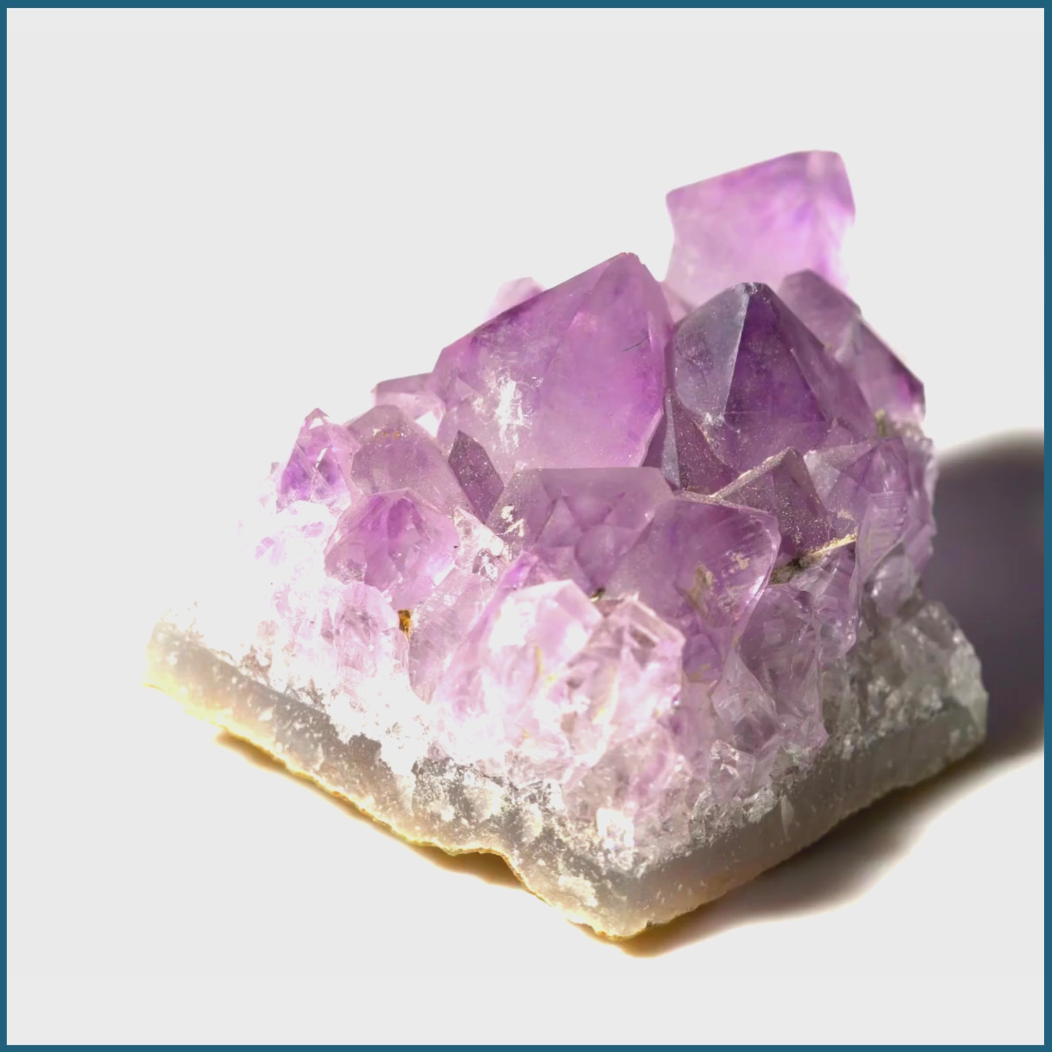 Enhance Your Space with Stunning Amethyst Clusters - Natural Healing Crystals for Positive Energy and Décor - 0
