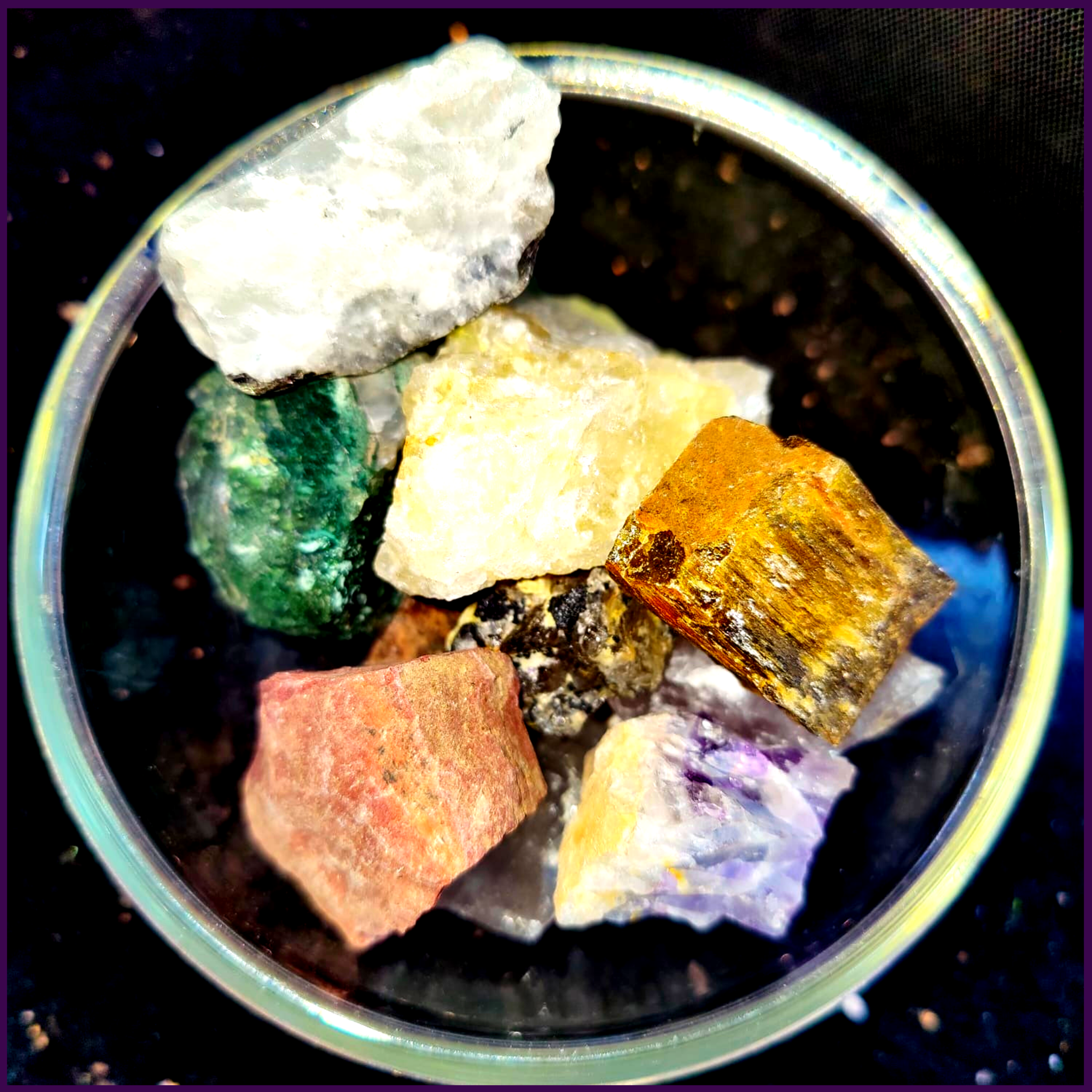 11 Raw Stone Crystals Connecting 11 Dimensions For Cleansing Your Home/Work Space - 51pyramids