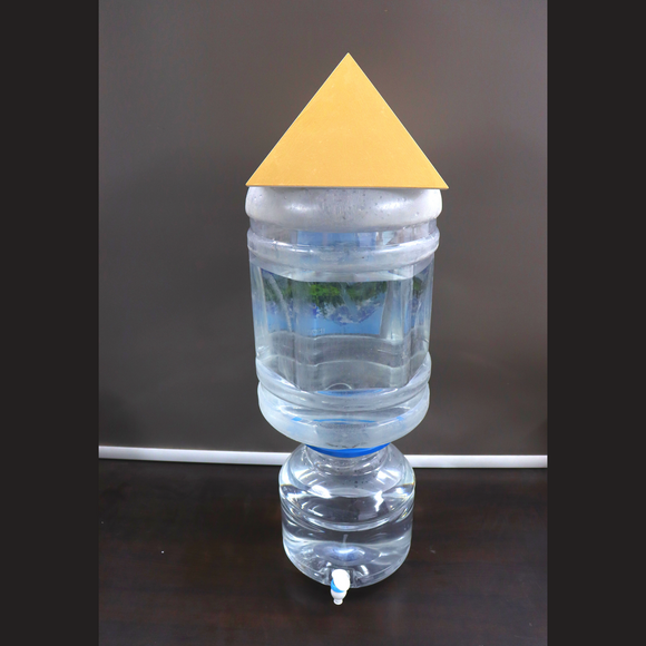 9inch MDF Wood Pyramid Head Cap for Meditation (Gold Painted) - 51pyramids